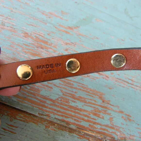 TORY BURCH BROWN/SNAKE PRINT LEATHER WRAP BRACELET GOLD LOGO - Picture 2 of 5